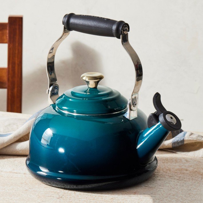 Whistling Tea Kettle Excellence The Classic Kitchen Essential